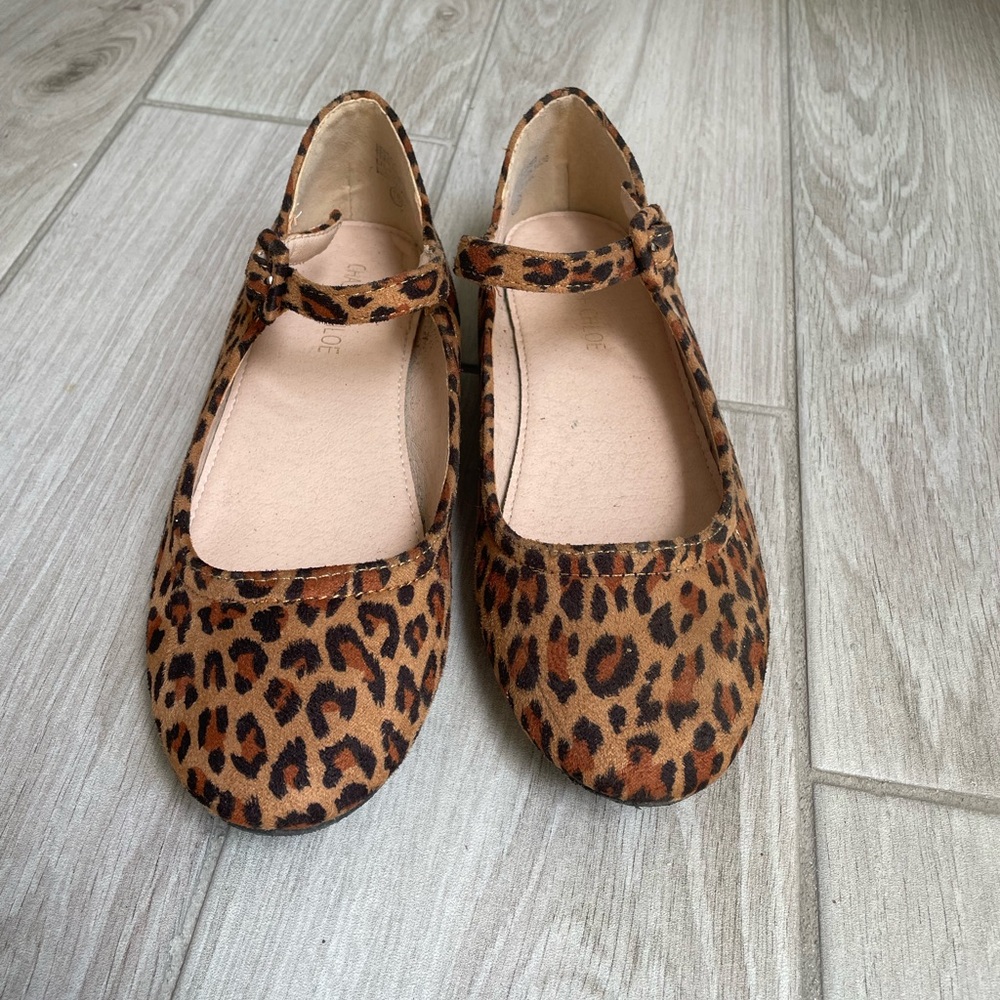 Leopard Chase & Chloe Baller Flats